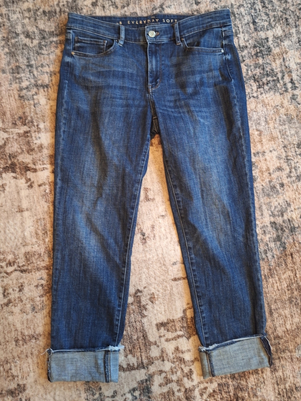 White House Black Market Women's Cuffed Boyfriend Jeans. Sz 8.